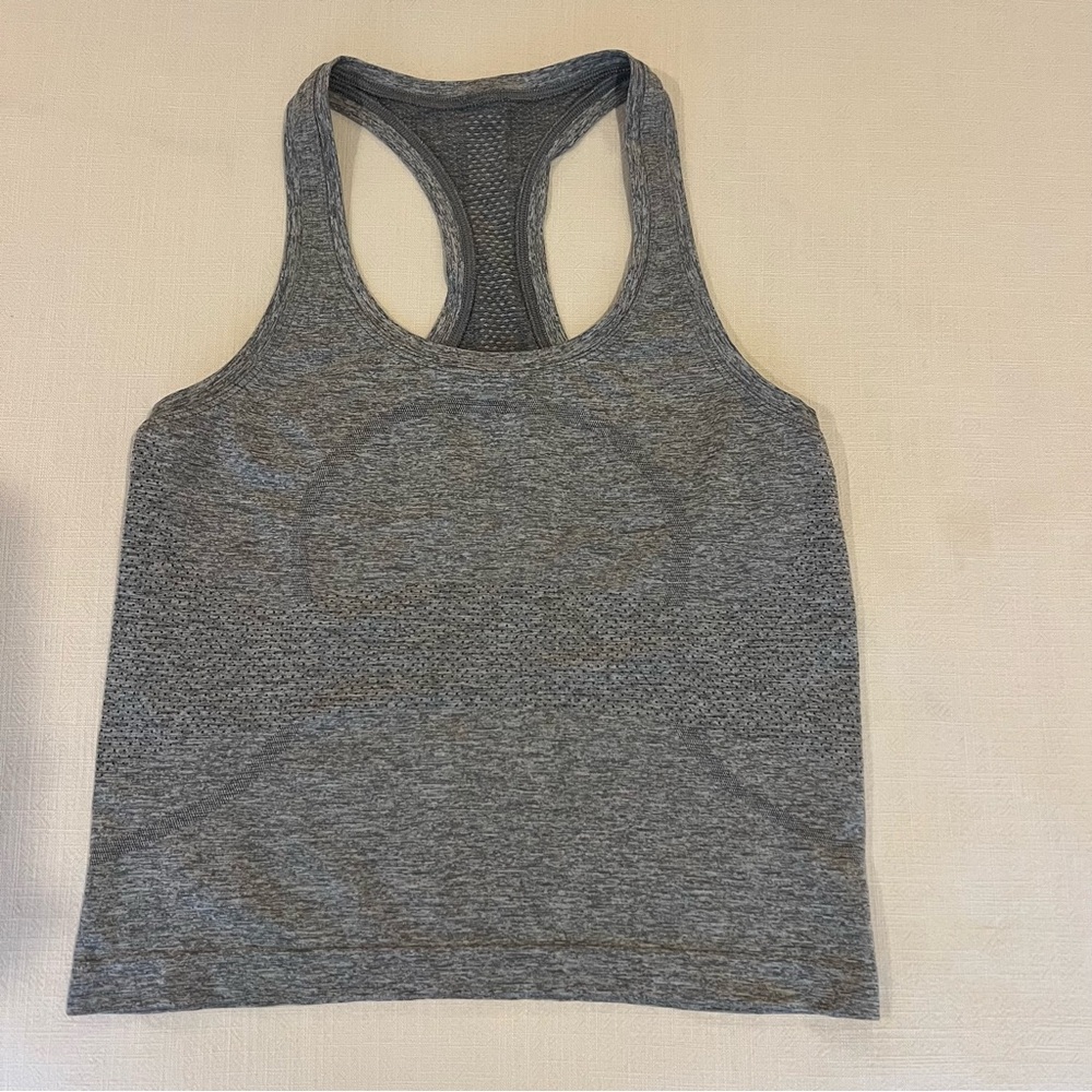 Lululemon Swiftly Waist length size 6